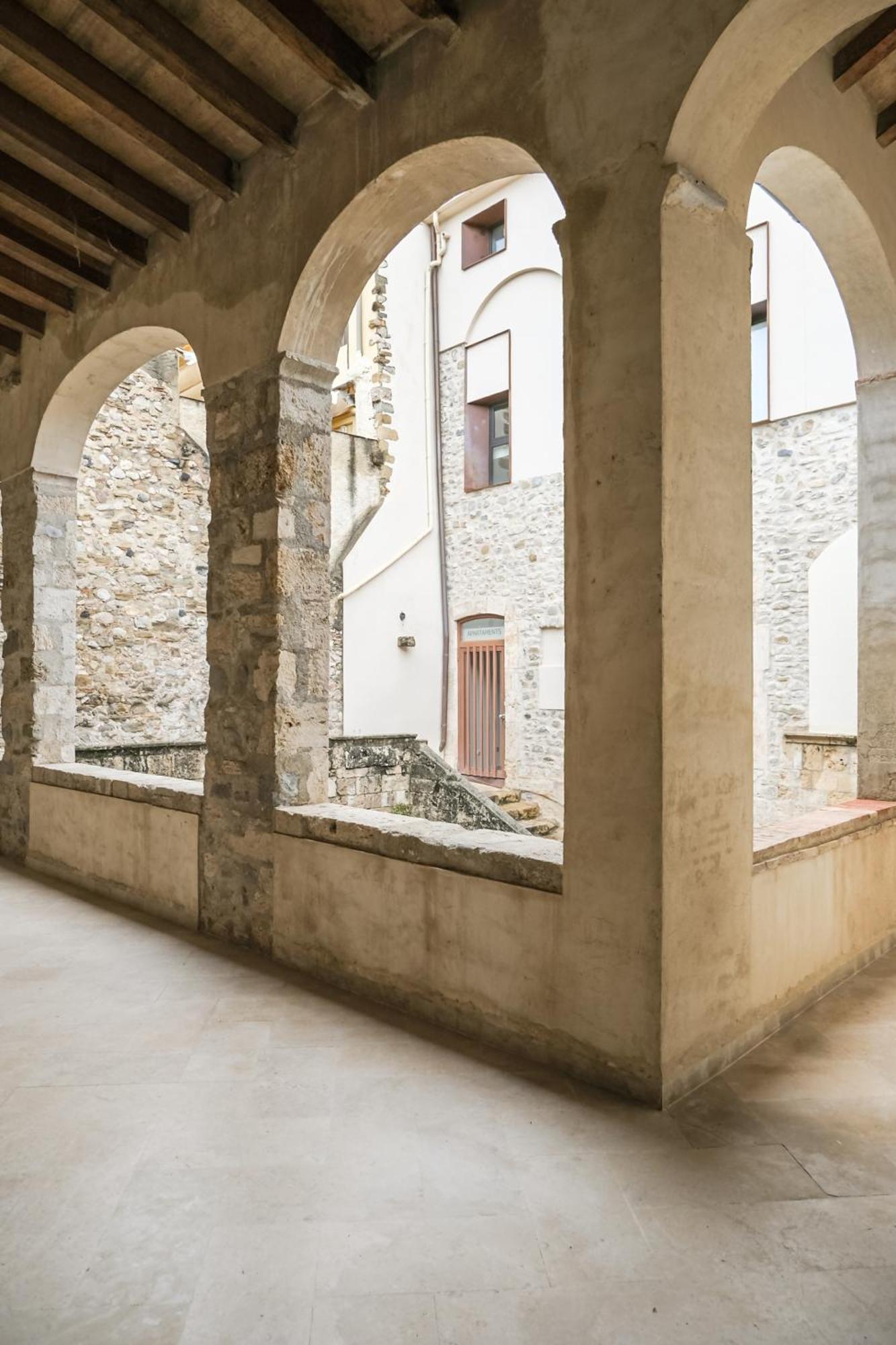 Can Cintet 21Nuevo Apartamento Moderno En Besalu Exterior photo